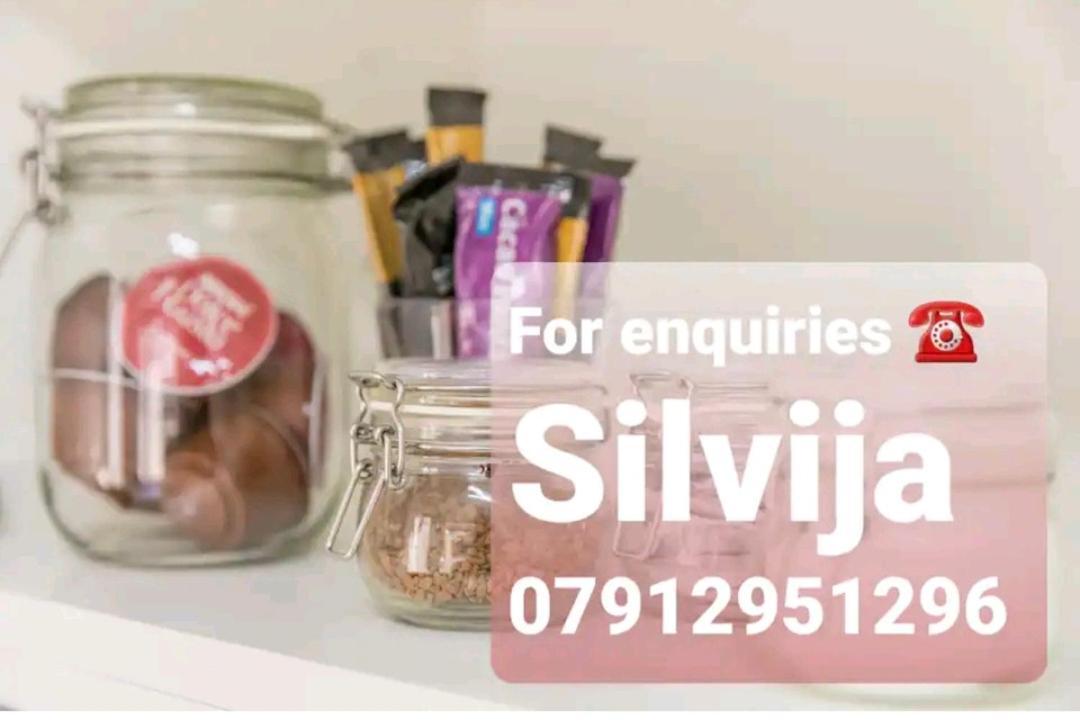 Beautiful Guest Rooms, Free Parking, 30Min Heathrow, 40Min Wembley, 60Min Central London Грийнфорд Екстериор снимка