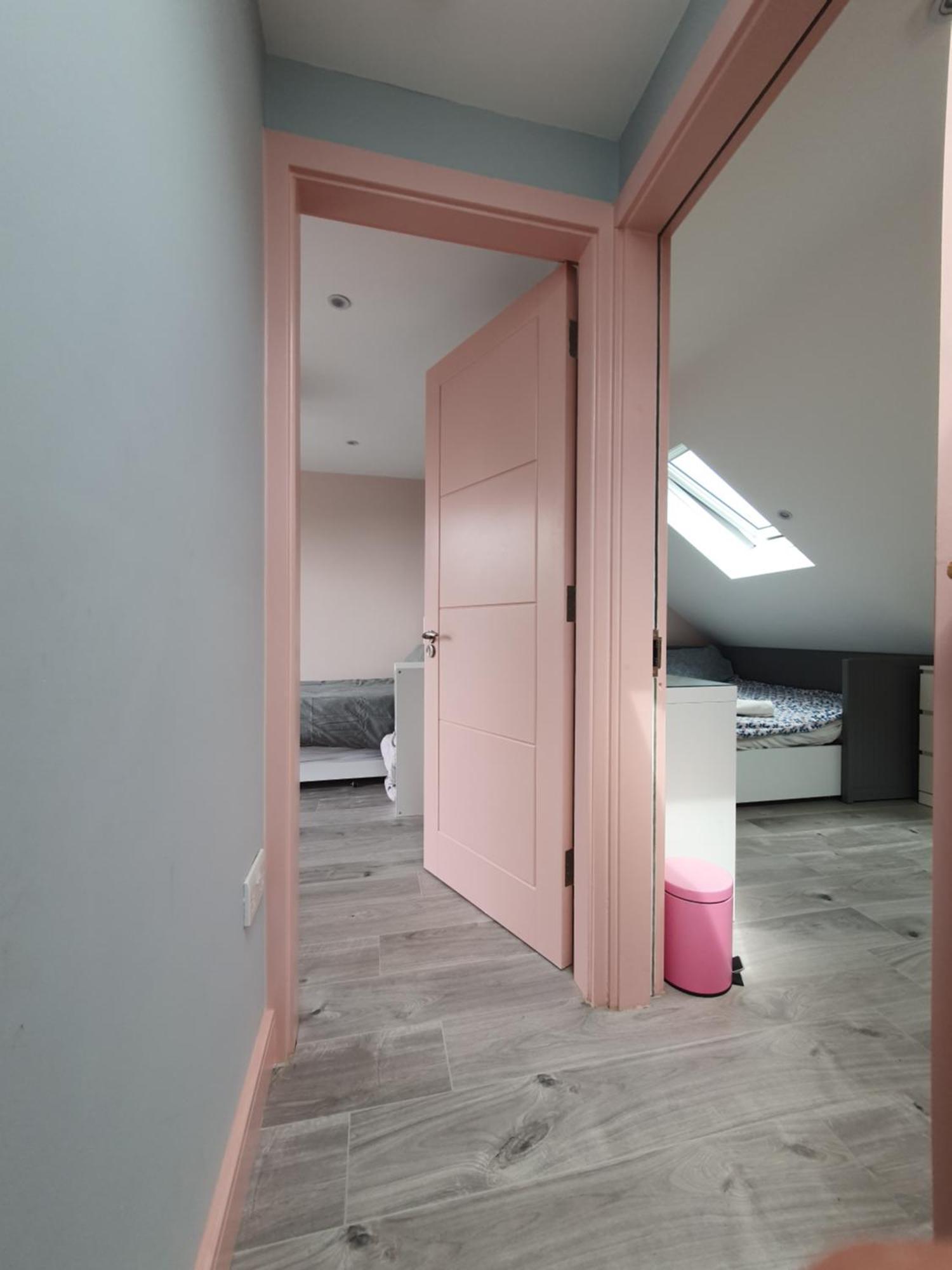 Beautiful Guest Rooms, Free Parking, 30Min Heathrow, 40Min Wembley, 60Min Central London Грийнфорд Екстериор снимка